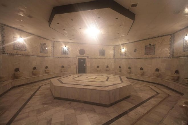 2 Hours Moroccan Bath &amp; Jacuzzi &amp; Sauna &amp; Steam bath With Transfer - Hurghada