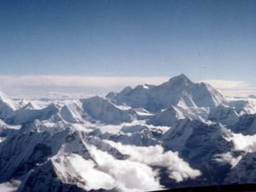 19 Days Mera Peak Climbing & Expedition – One Life-Changing Himalayan Adventure