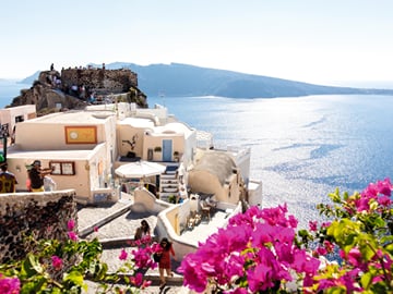 9-Day Greece Tour: Athens, Delphi, Meteora, Mykonos, Santorini