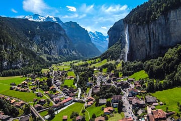 Zürich City Break: 6-Day Tour with Mt. Titlis Visit