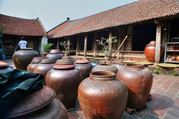 Duong Lam Ancient Village and Local Life Private Day Tour