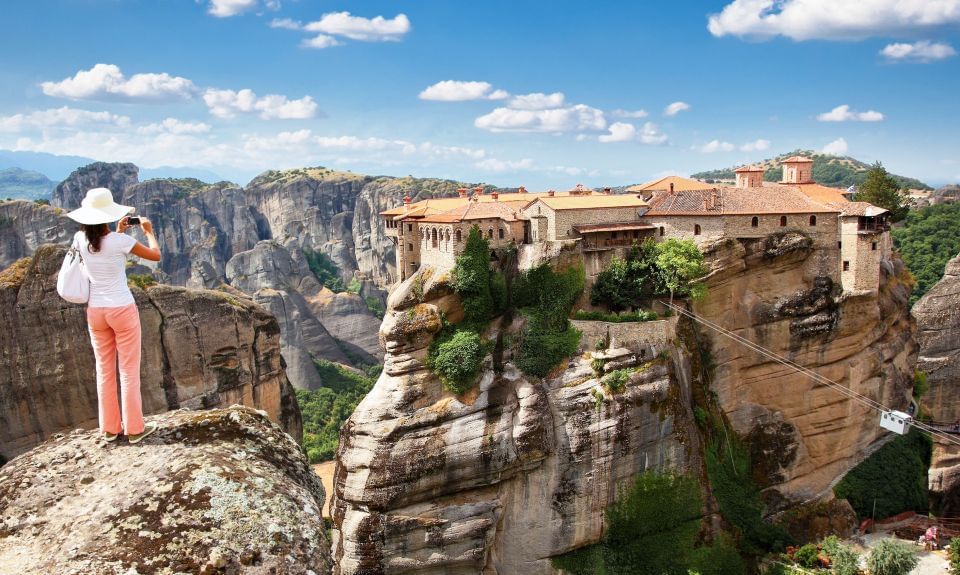Meteora tour From Athens