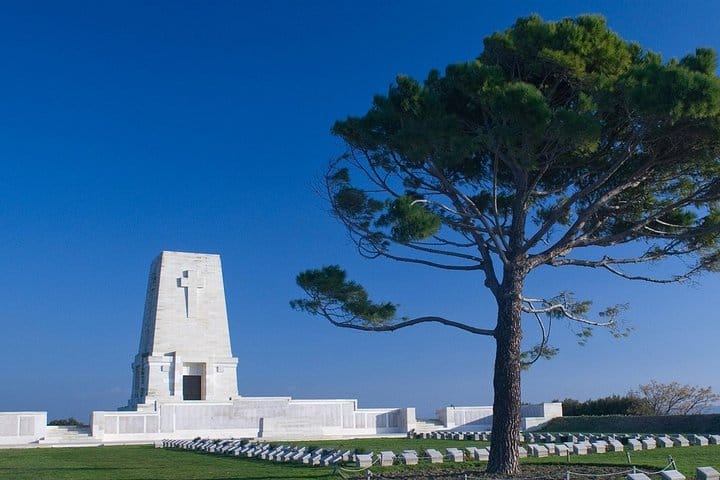Istanbul: Gallipoli Peninsula Day Tour with Lunch and Tickets 4