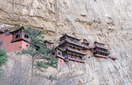 Walking Tour of Huayan Monastery and Nine Dragon Screen in Datong