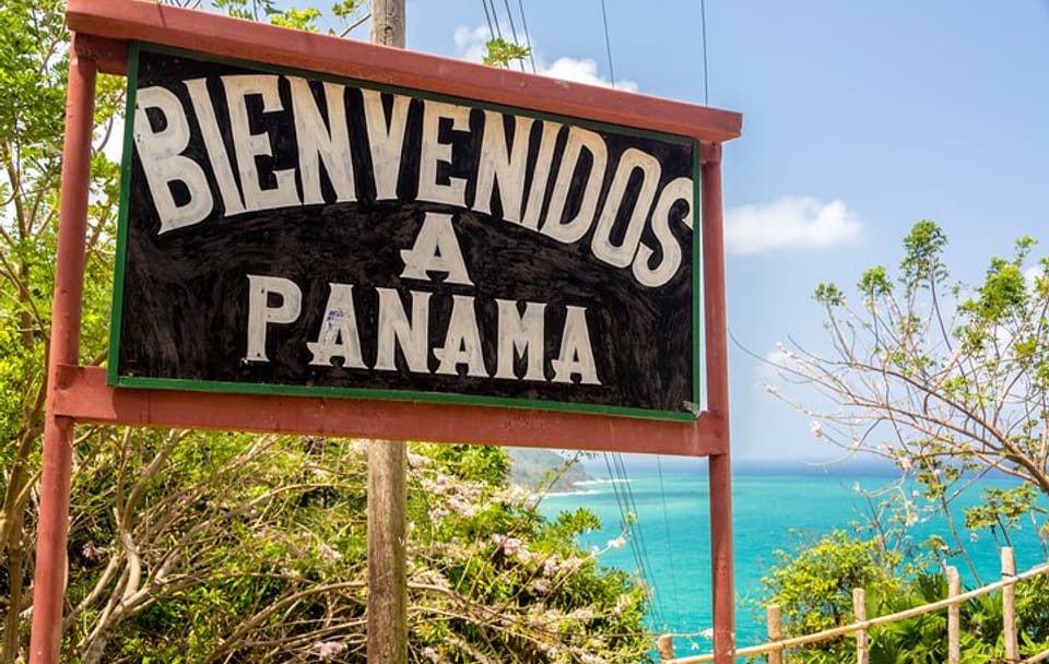 Professional Photo Shoot Experience in Panama City