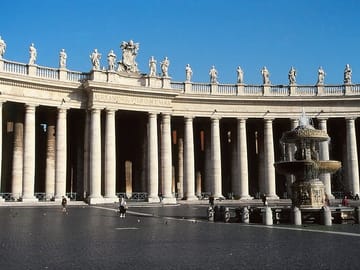 Private Cultural Walking Tour of Vatican City with Pickup