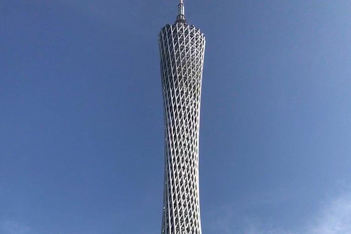 Guangzhou Layover Private Tour to Canton Tower and Pearl River Cruise with Meal
