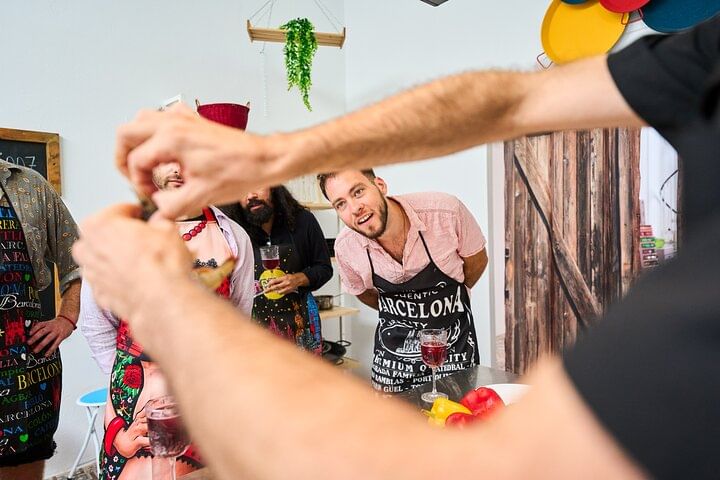 The Crafted Kitchen - A Made to Taste Private Class Experience