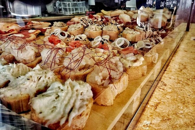 The Ultimate Food Tour: Bacaro Hopping Like a Venetian 2