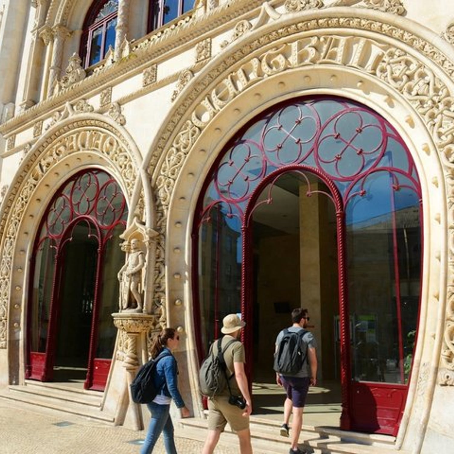 Lisbon Highlights for Newcomers Private Tour