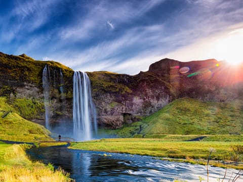 Seljalandsfoss waterfall