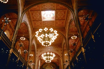 Budapest City Break: 4-Day Cultural Tour and Accommodation