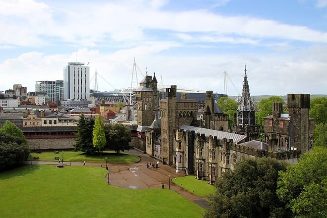 Cardiff Private Walking tour with a Professional Guide photo 5