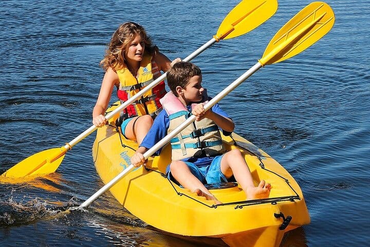 Kayaking a Key Largo mangrove tunnel