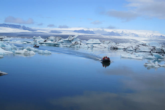 Jökulsárlón Zodiac Boat & Glacier Hike photo 3