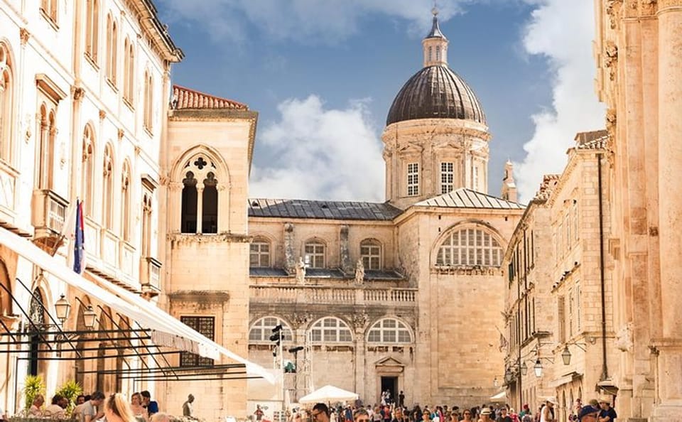 Dubrovnik Old Town Walking Tour with Local Guide