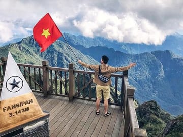 Fansipan Summit - Rooftop of Indochina 2 days 1 night Tour by Bus