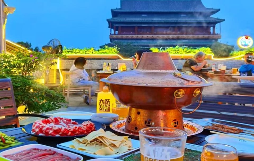 Beijing Night Tour: Explore Historic Hutongs and Local Cuisine