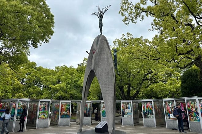 Hiroshima History and Evening Walk photo 4