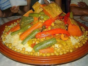 Trekking and Traditional Lunch in Merzouga Desert