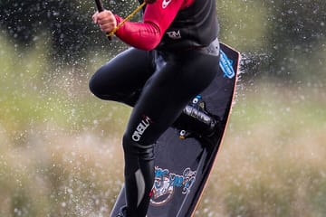 Wakeboarding in Trincomalee