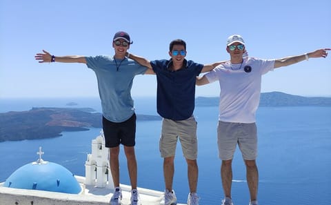 Private Cultural Tour of Akrotiri and Fira in Santorini