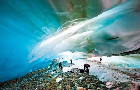 Chilean Patagonia Adventure Tour in Puerto Natales and Punta Arenas