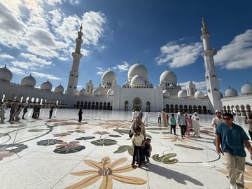 Abu Dhabi Sightseeing Tour Grand Mosque Oldest Souk Heritage