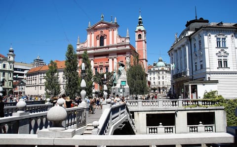Ljubljana City Tour and Bled Lake Day Trip