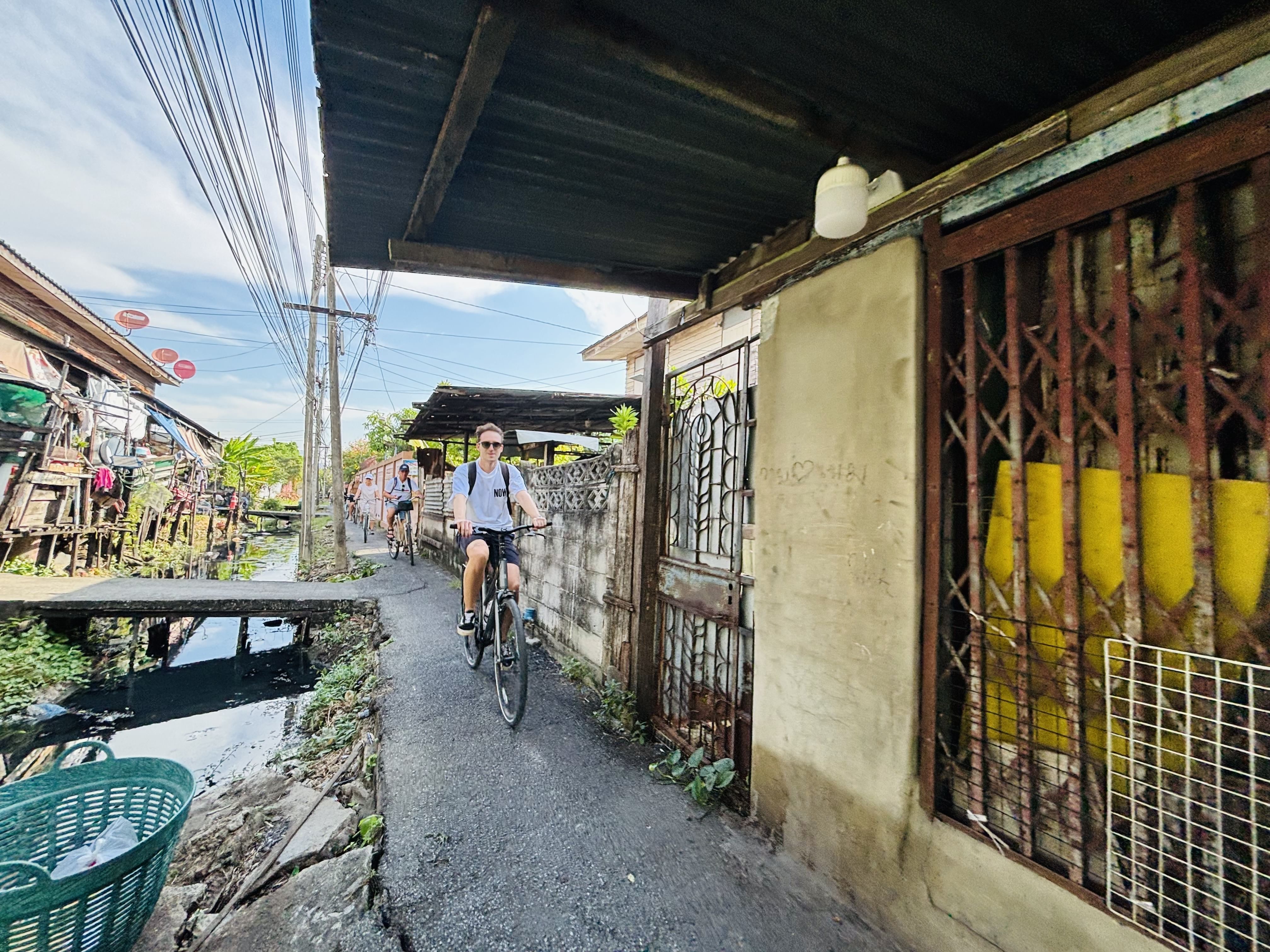 Bangkok Experiences Bike Tours-Backstreets and Hidden Gems