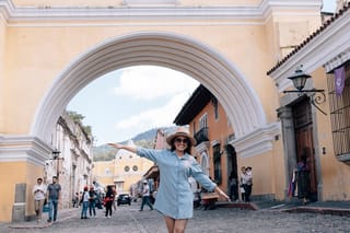 Antigua Guatemala Tour & Lunch at a Fine Dining Restaurant