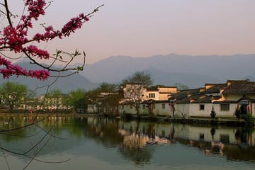 Qiyun Mountain Day Tour from Huangshan with Cable Car Ride