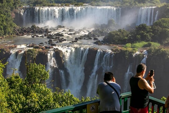3 Days and 2 Nights Resort Hotel Iguassu Falls - Private Tours