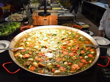 Culinary Walking Tour of the Latin Quarter in Paris