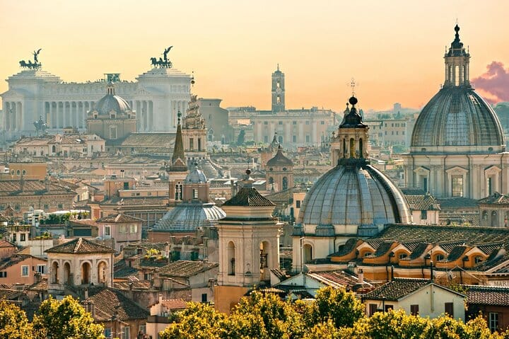Three hours Rome Private Panoramic Tour with chauffeur  5