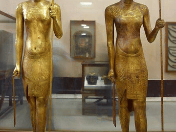 Cairo Tour: Egyptian Museum Visit and Sunset Felucca Ride