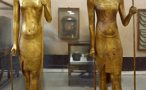 Cairo Tour: Egyptian Museum Visit and Sunset Felucca Ride