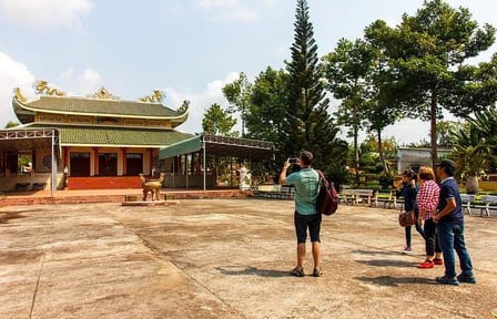 Full-Day Long Phuoc Tunnels and Long Tan Battlefield Tour in Ho Chi Minh City