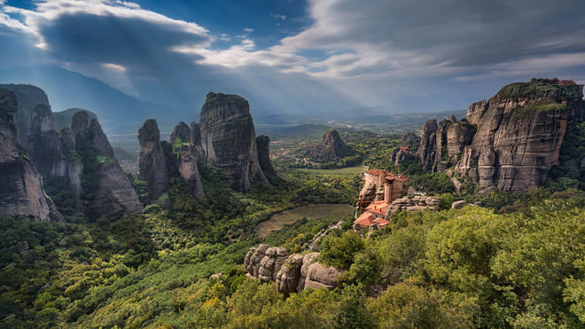 Meteora Day Trip from Thessaloniki by Train 6