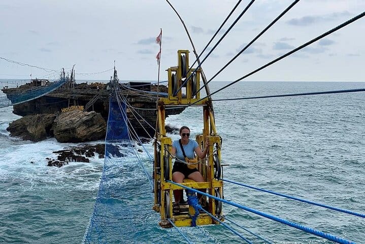 Gondola Timang beach