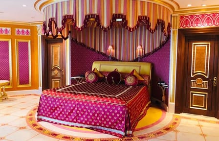 Inside Burj Al Arab Tour with Gold Cappuccino Experience