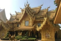 Chiang Mai-Chiang Rai: White and Blue Temple-Black Museum-Golden Triangle-Boat Trip 2