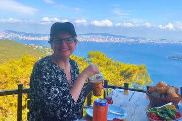 Local Food Tasting Tour Visiting 3 Islands from Istanbul