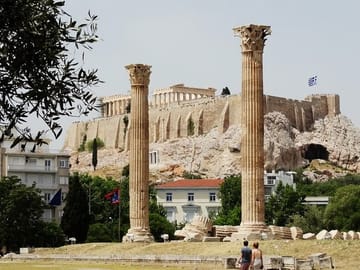 Athens-Panoramic tour and Plaka (small group)