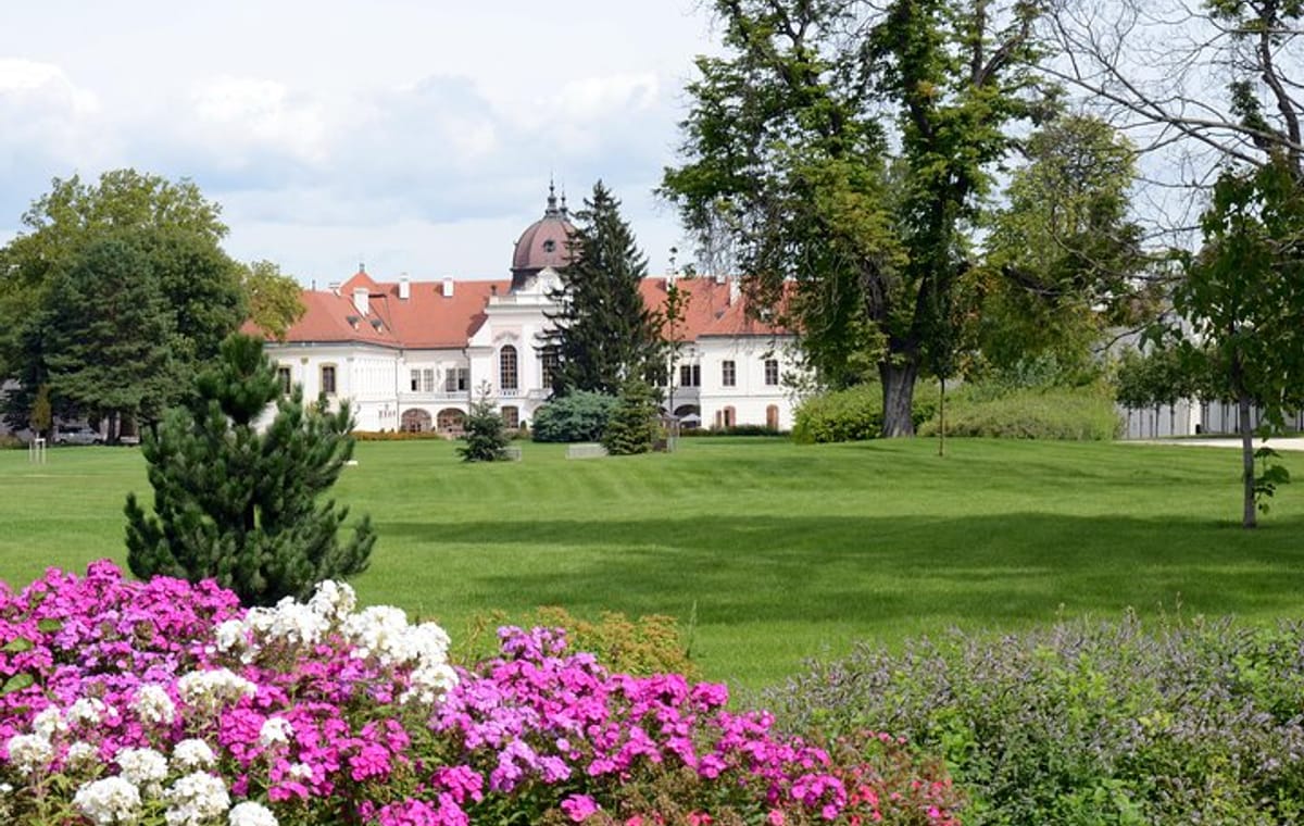 Sisi’s Godollo Palace Tour from Budapest
