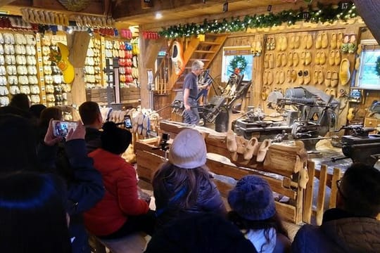 Private Countryside tour to Zaanse Schans, Volendam and Marken from Amsterdam