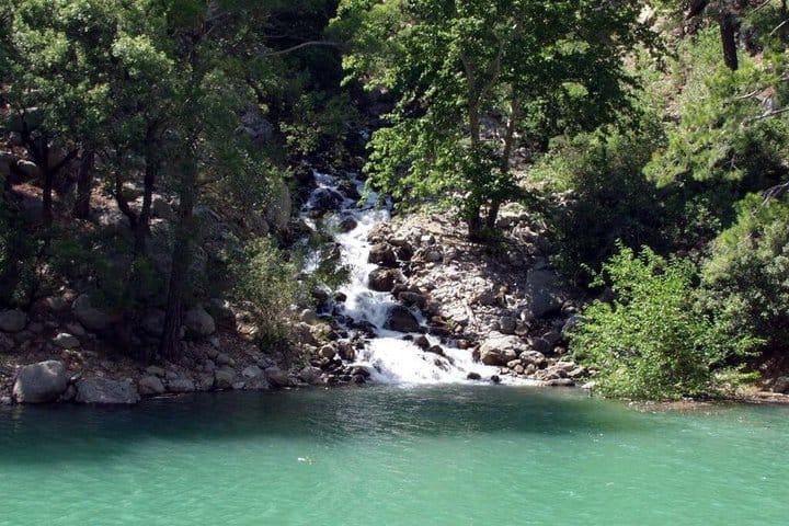 Green Canyon Boat and Green Lake Tour with Lunch and Soft Drinks 10