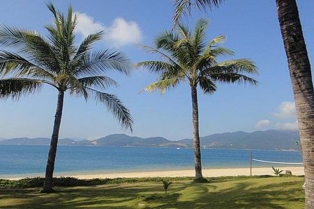 Nha Trang Coastal Adventure: Beaches, Diving & Marine Treasures