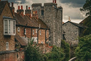 Private 2-Hour Walking Tour of Historic Canterbury