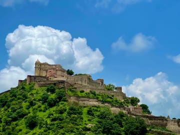 4-Day Private Udaipur & Kumbhalgarh Tour